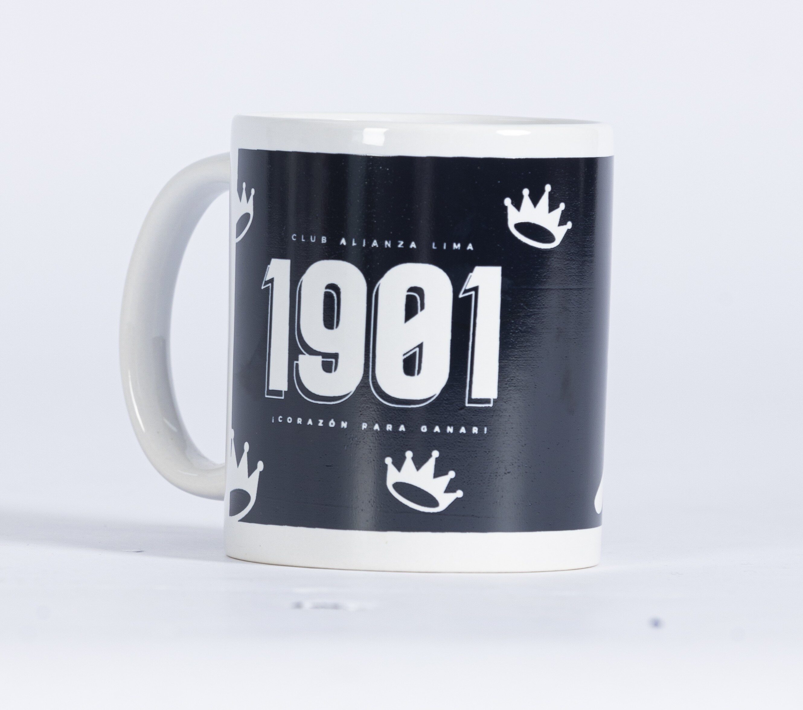 TAZA AL MODELO GALLO NEGRO