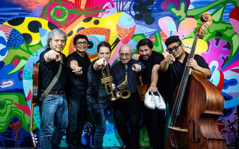 EL MUKI. LAS HISTORIAS MISTERIOSAS DETRÁS DE LA MÚSICA